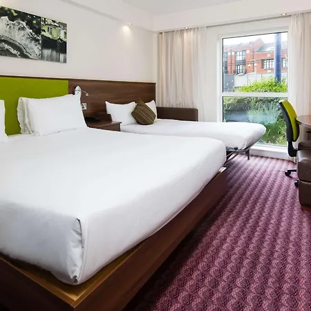Hampton By Hilton Jewellery Quarter 3*