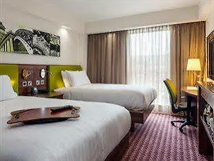 Hampton By Hilton Jewellery Quarter 3*