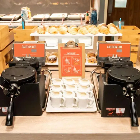 ハンプトン バイ ヒルトン ジュエリー クォーター 3* バーミンガム
